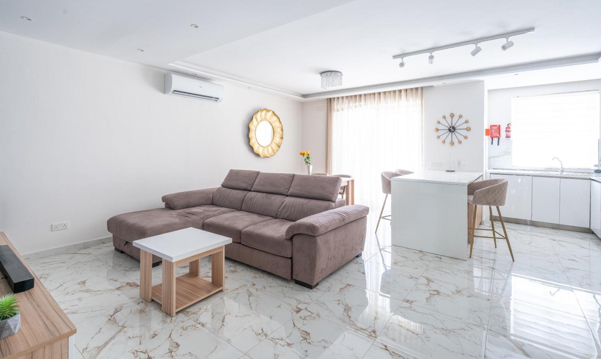 Modern & Luxurious Apartment - Prime Location St. Paul's Bay Bagian luar foto